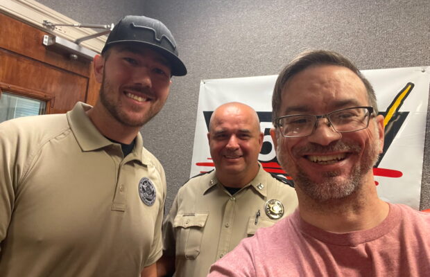 Sgt Clay From The Buckingham Sheriff’s Office Stopped By To Talk About The Season of Giving with The Markets By Tiger Sgt Clay From The Buckingham Sheriff’s Office Stopped By To Talk About The Season of Giving with The Markets By Tiger